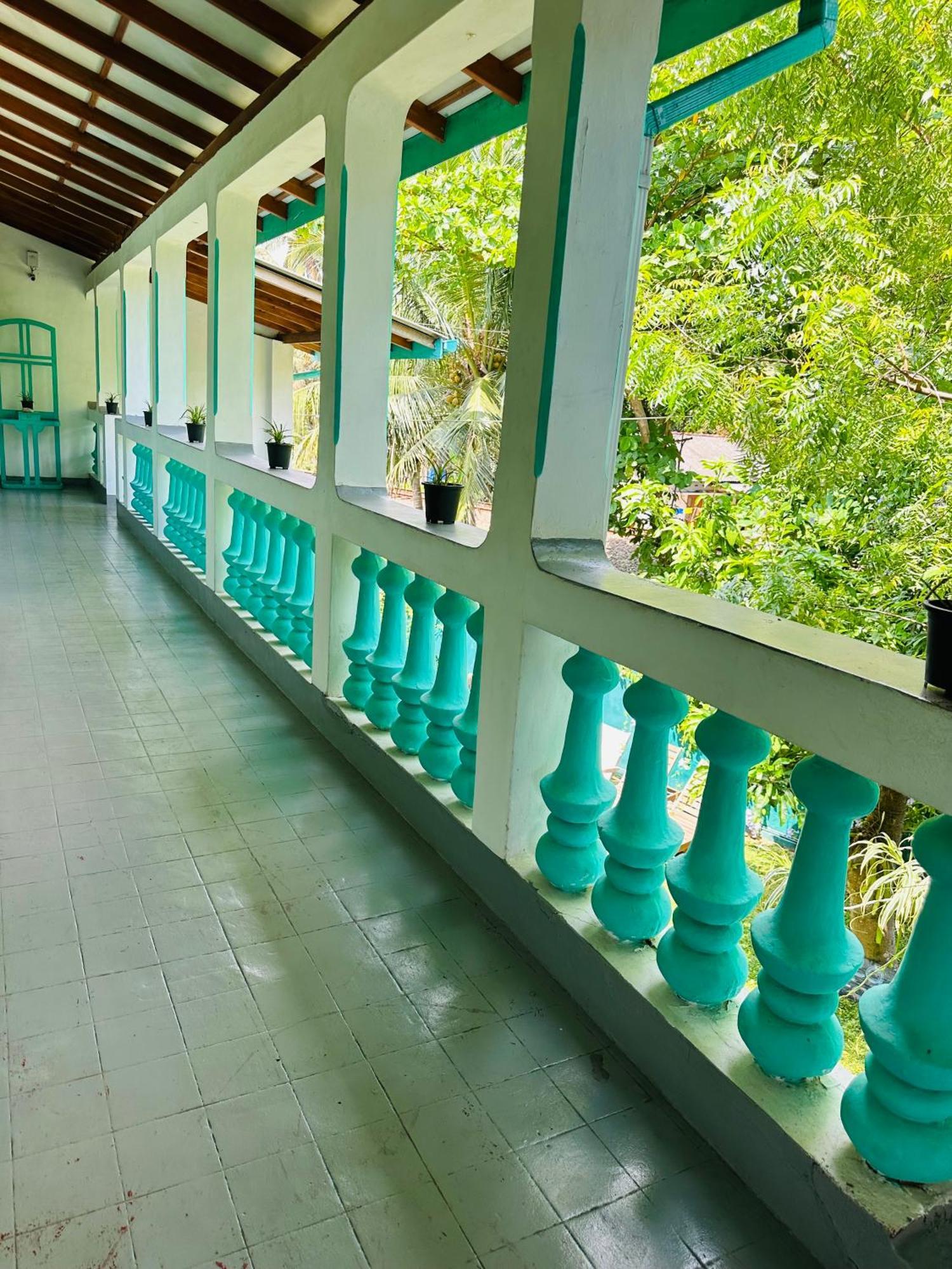 Villa 47 Hikkaduwa Exterior photo