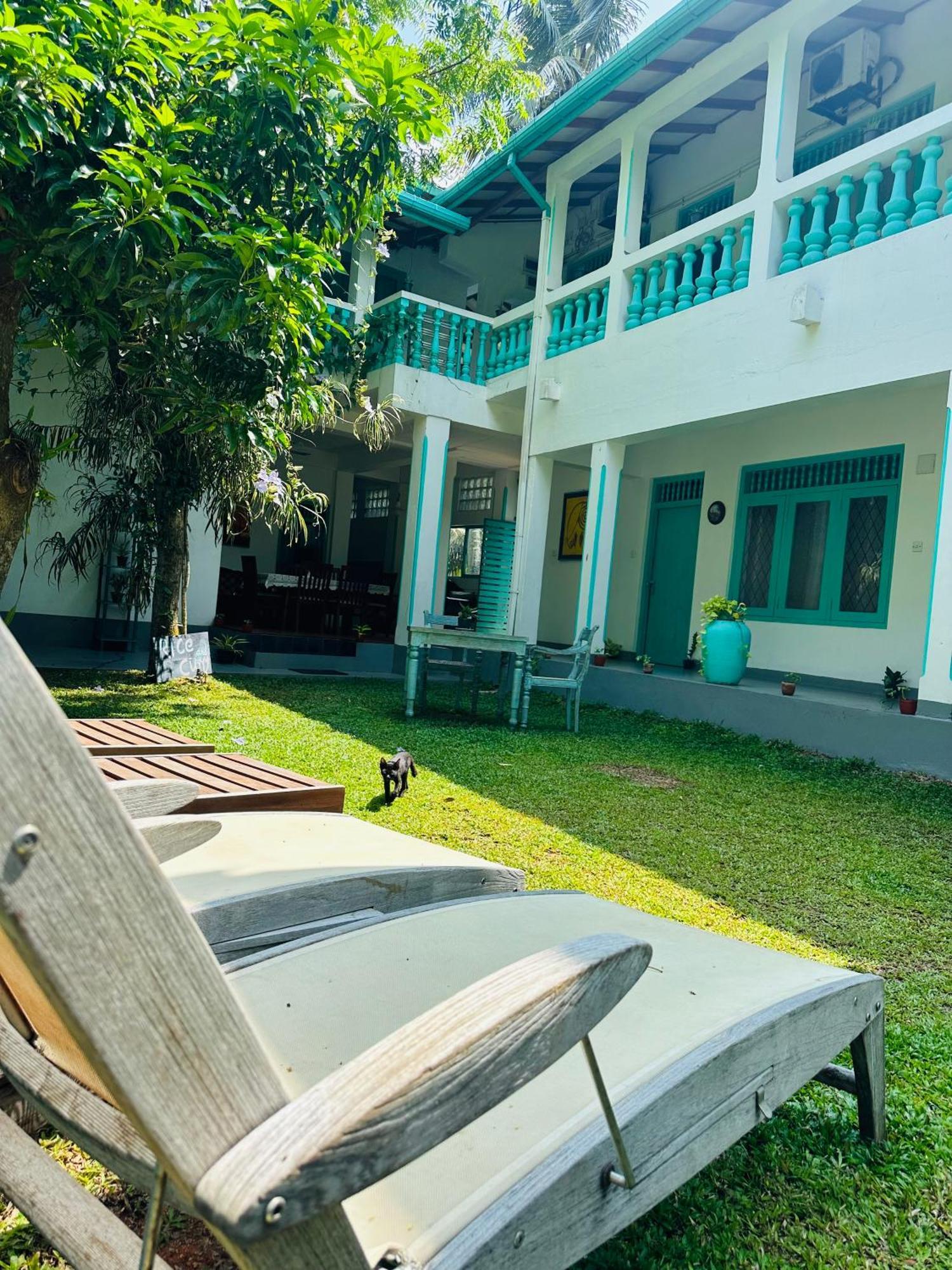 Villa 47 Hikkaduwa Exterior photo